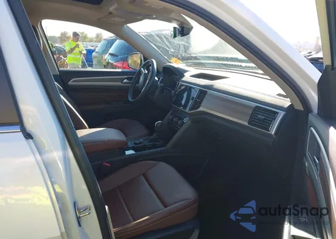 2023 Volkswagen Atlas 3.6L V6 Sel from USA, damaged, VIN 1V2BR2CA8PC513275